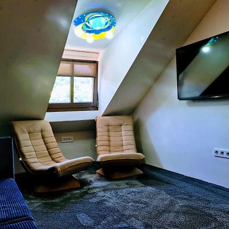 Cezari Aparthotel Brasov Luaran gambar