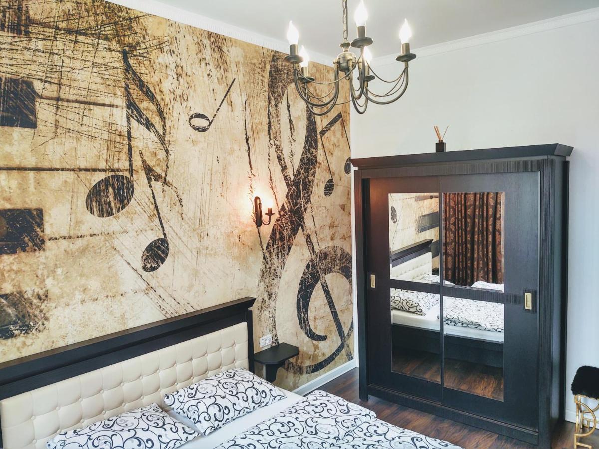 Cezari Aparthotel Brasov Luaran gambar