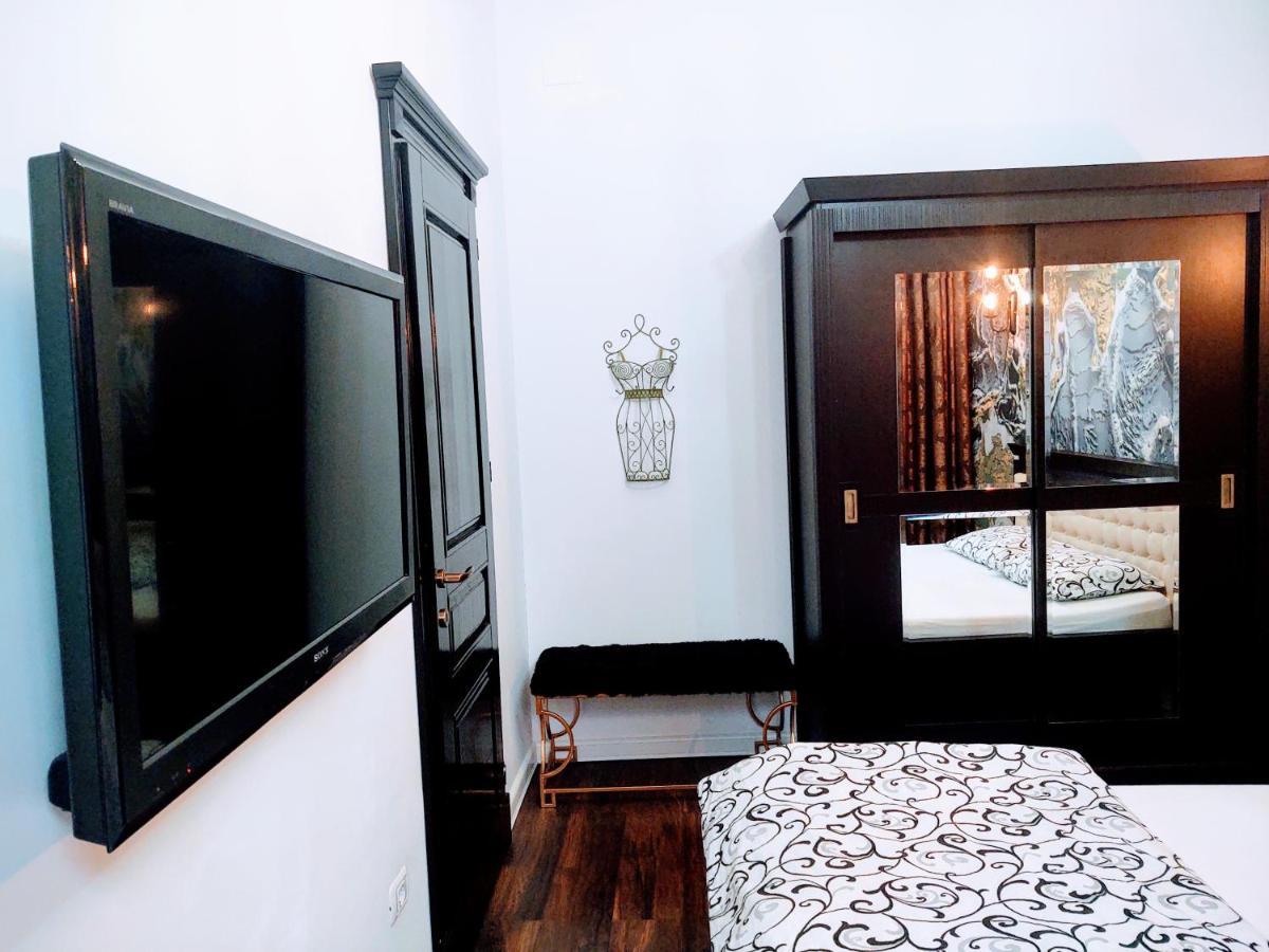 Cezari Aparthotel Brasov Luaran gambar