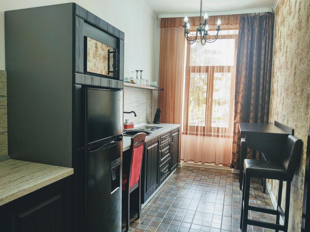 Cezari Aparthotel Brasov Luaran gambar