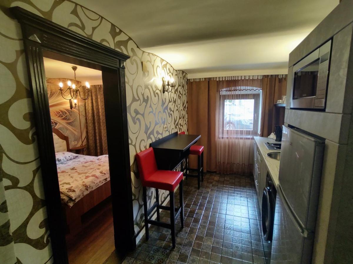 Cezari Aparthotel Brasov Luaran gambar