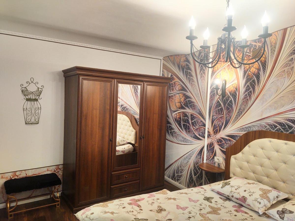 Cezari Aparthotel Brasov Luaran gambar
