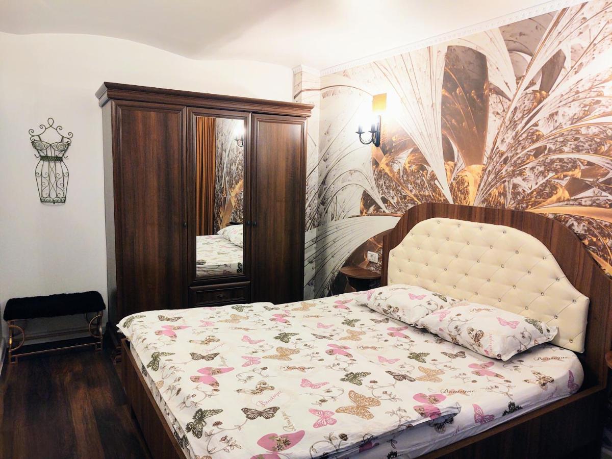Cezari Aparthotel Brasov Luaran gambar