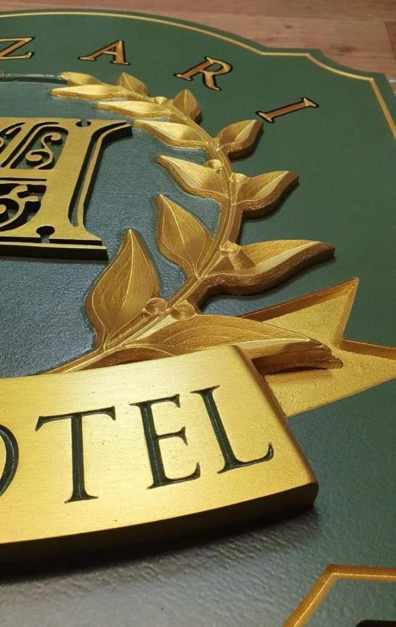 Cezari Aparthotel Brasov Luaran gambar