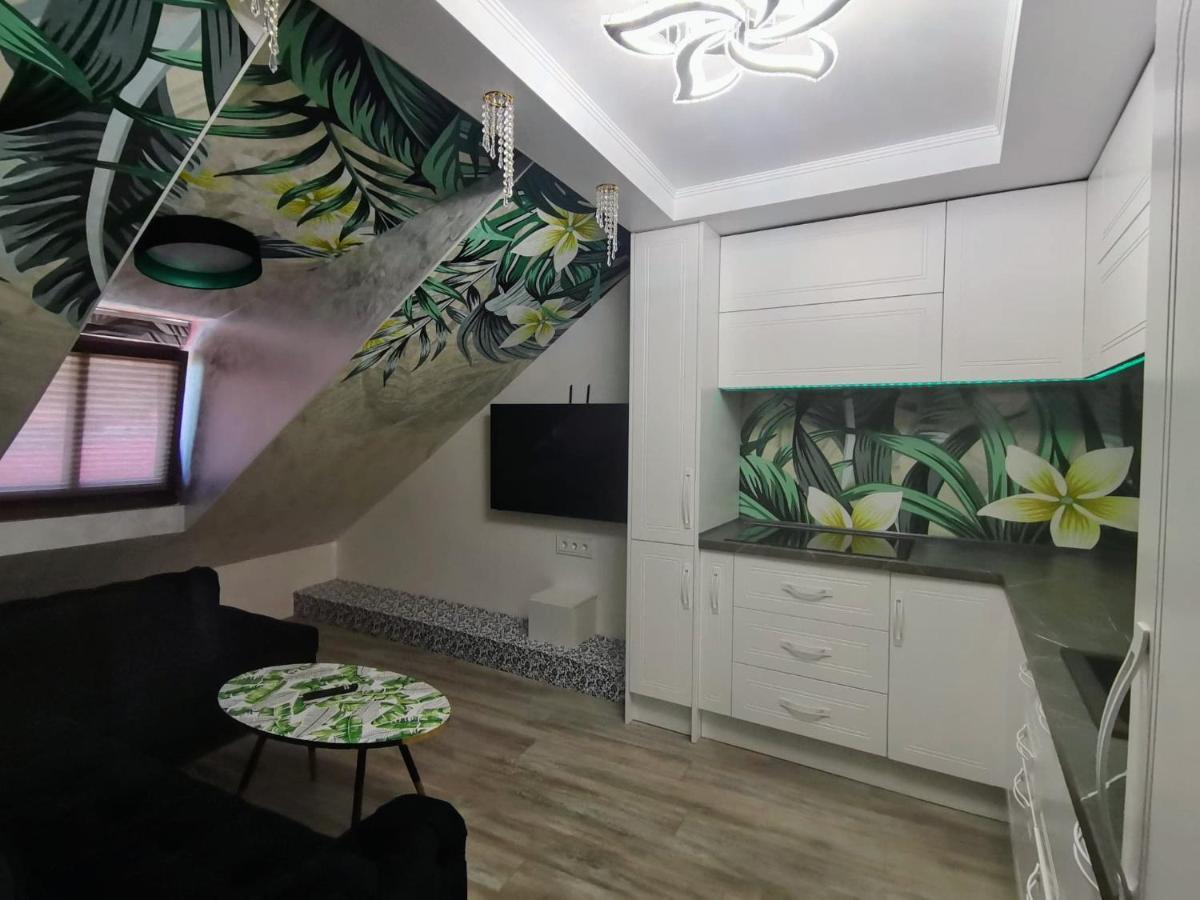 Cezari Aparthotel Brasov Luaran gambar